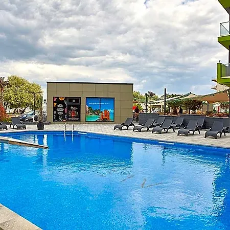 Indigo Alezzi Pool & Hotel Constanta
